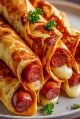 Gebackene Hot Dogs In Tortilla Teig