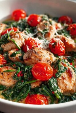 Keto Hähnchenpfanne mit Spinat und Tomaten – Schnell und lecker!