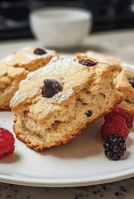 Schnelle Mandelmehl Scones für jeden Tag